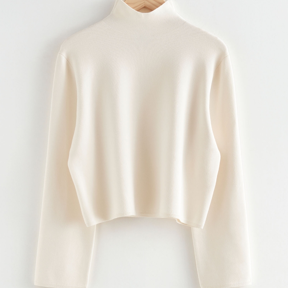 & Other Stories NWT Boxy Turtleneck Knit Sweater